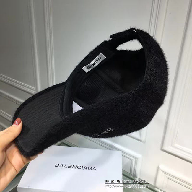 BALENCIAGA巴黎世家 秋冬款水貂絨鴨舌帽 男女同款 LLWJ8054